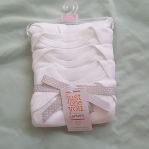 Carter's bodysuit set